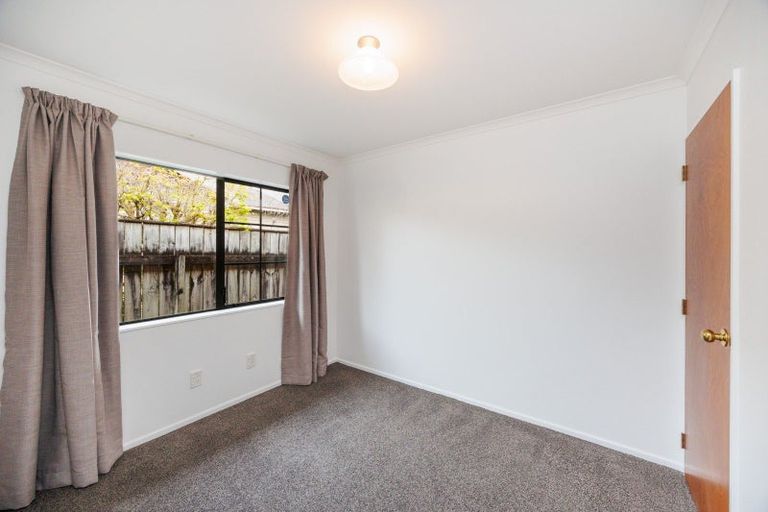 Photo of property in 49 Lyndhurst Street, Takaro, Palmerston North, 4412