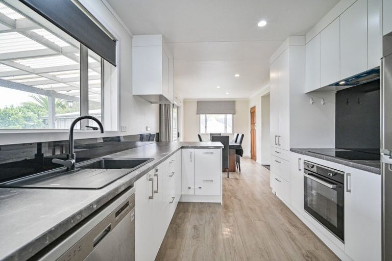 Photo of property in 3 Murdoch Place, Raureka, Hastings, 4120