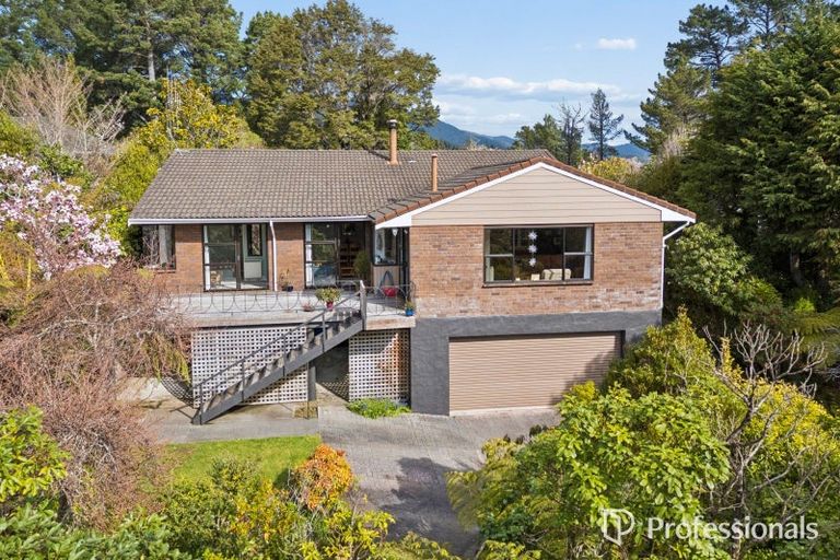 Photo of property in 136 Plateau Road, Te Marua, Upper Hutt, 5018