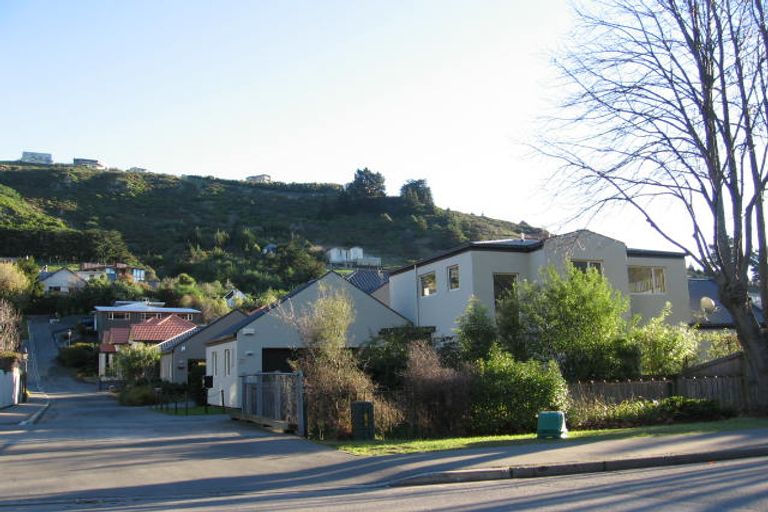 Photo of property in 9 Fineran Lane, Cashmere, Christchurch, 8022