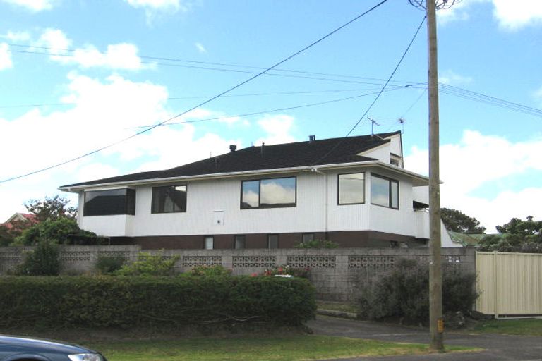 Photo of property in 9 Rugby Road, Birkenhead, Auckland, 0626