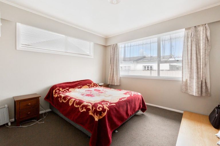 Photo of property in 18a Breckons Avenue, Nawton, Hamilton, 3200