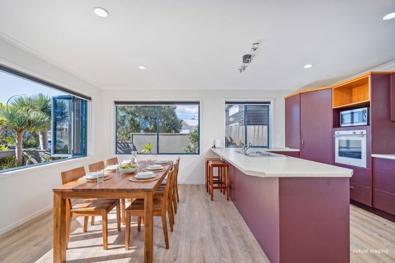 Photo of property in 106 Corokia Place, Matarangi, Whitianga, 3592