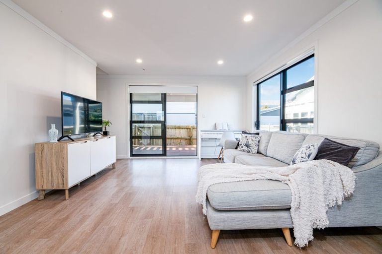 Photo of property in 31b Garelja Road, Henderson, Auckland, 0612