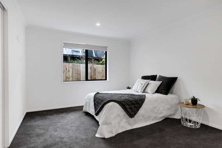 Photo of property in 10a Winstone Place, Highlands Park, New Plymouth, 4312