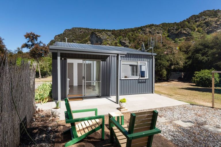 Photo of property in 11 Ewing Place, Albert Town, Wanaka, 9305