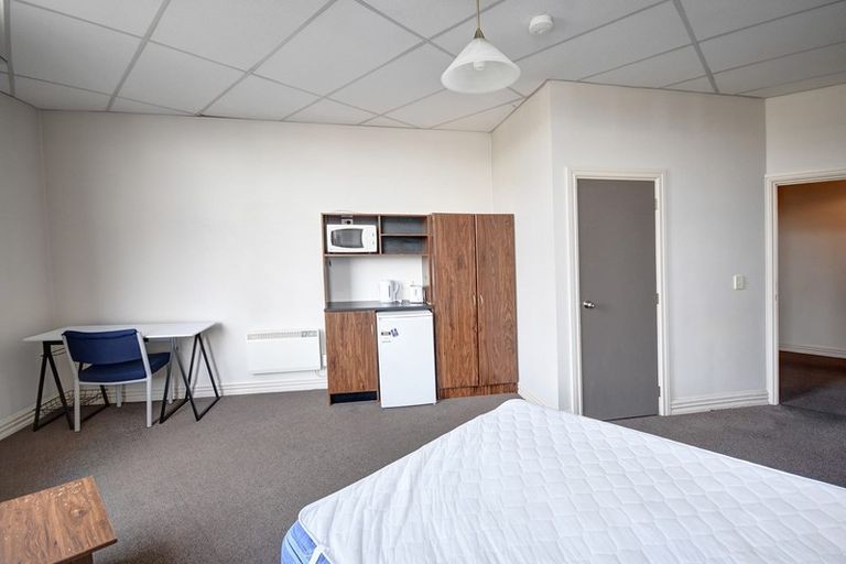 Photo of property in 5d Anzac Avenue, Dunedin Central, Dunedin, 9016