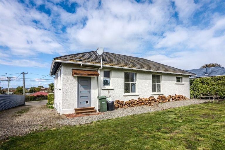 Photo of property in 16 Wye Street, Oamaru, 9400