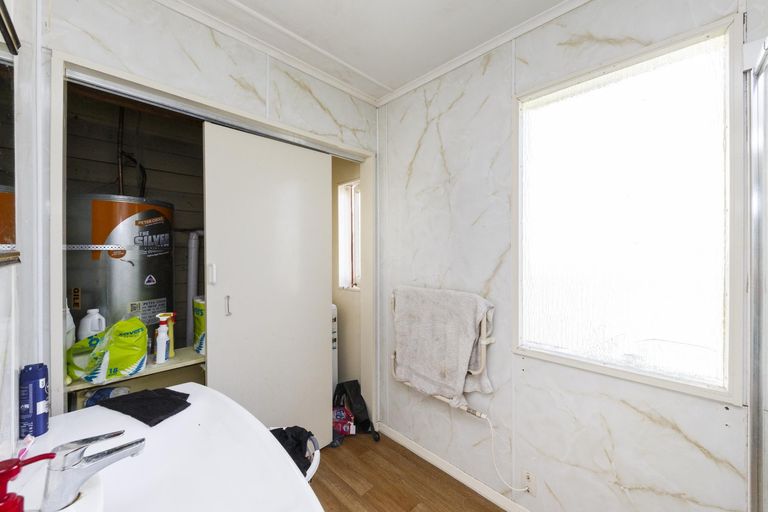 Photo of property in 223 Ferguson Street, Palmerston North, 4410