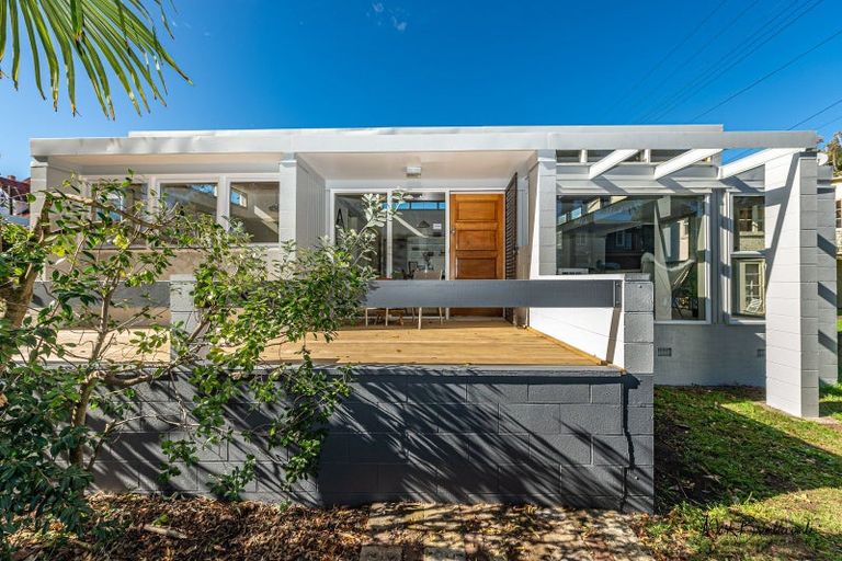 Photo of property in 8 Brassey Road, Saint Johns Hill, Whanganui, 4500