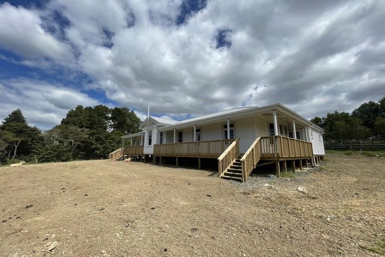 Photo of property in 578 Ormiston Road, Flat Bush, Auckland, 2576