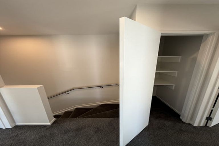 Photo of property in 112 Te Puketoka Lane, Mangere, Auckland, 2022