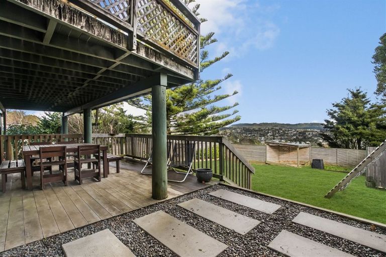 Photo of property in 43 Pleasant Road, Glen Eden, Auckland, 0602