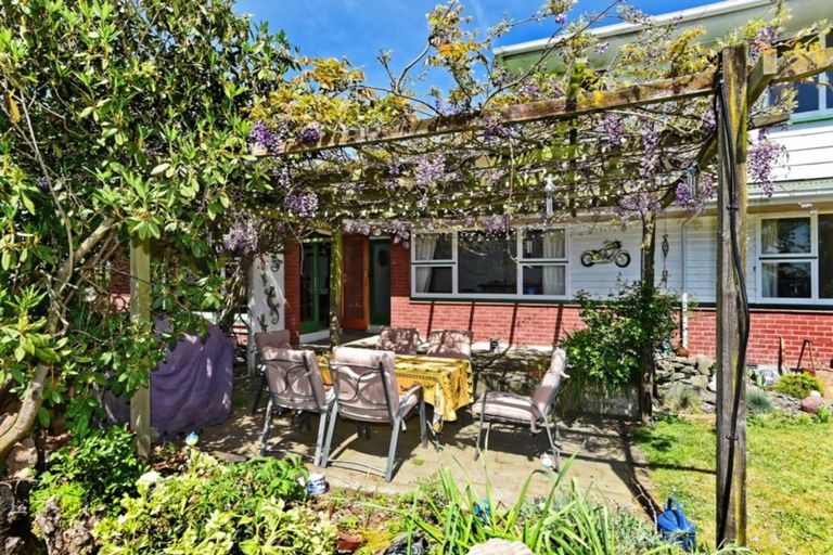 Photo of property in 3 Currie Street, Darfield, 7510