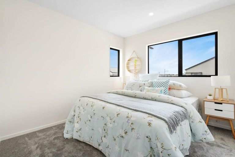 Photo of property in 73 Kairakau Street, Papakura, 2110