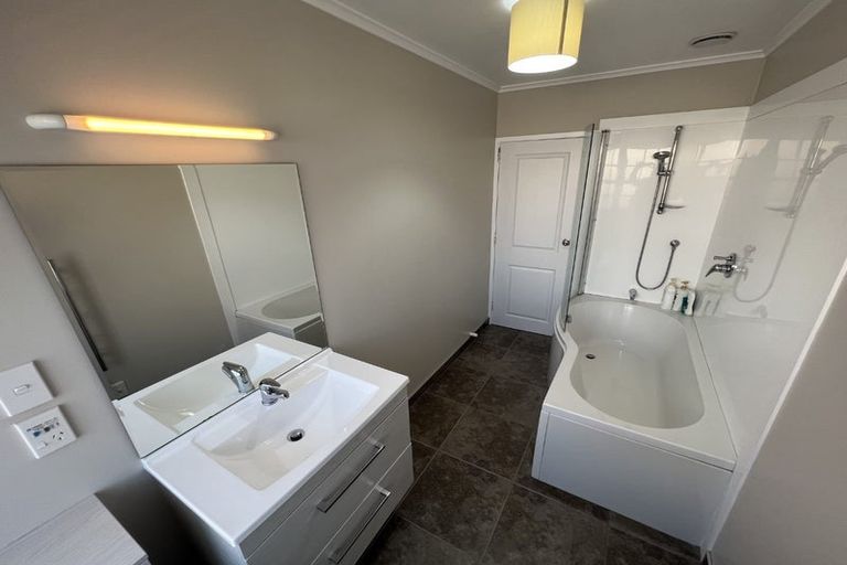 Photo of property in 66 Cashmere Avenue, Khandallah, Wellington, 6035