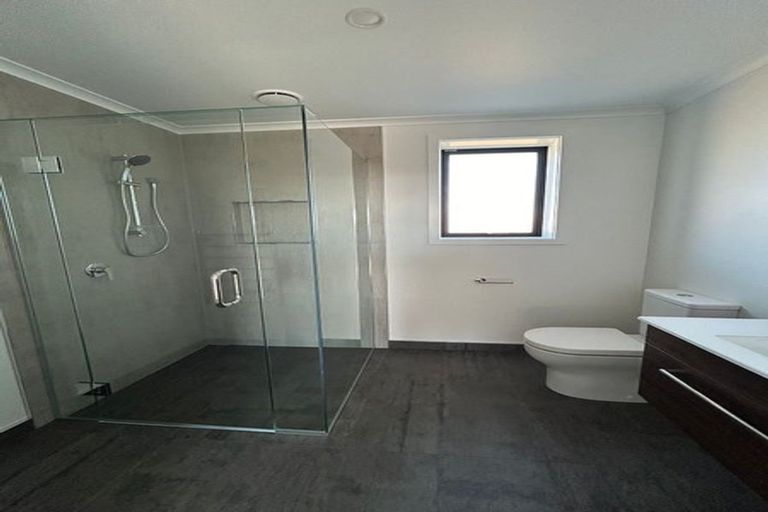 Photo of property in 16 Songpa Street, Halswell, Christchurch, 8025