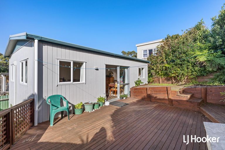 Photo of property in 21 Pacific Road, Waihi Beach, 3611