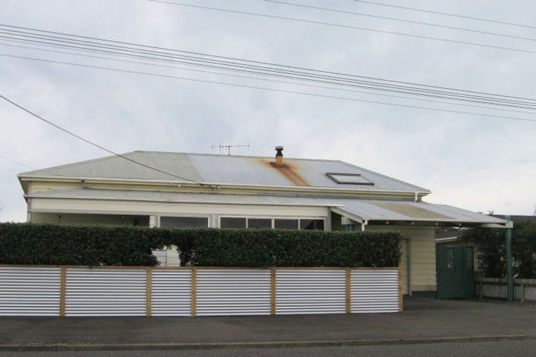 Photo of property in 67 Charles Street, Westshore, Napier, 4110