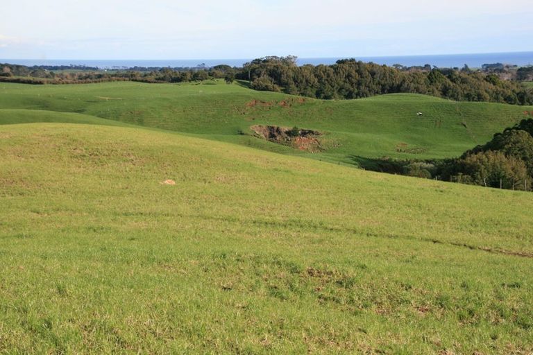 Photo of property in 192 Dover Road, Okato, New Plymouth, 4374