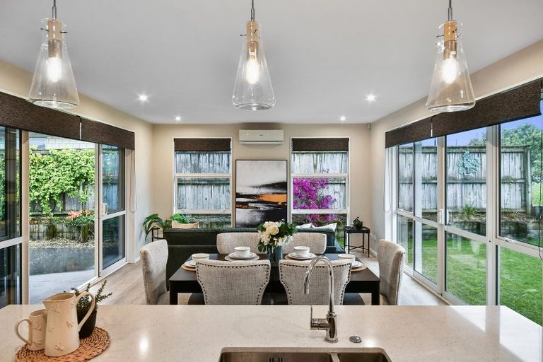 Photo of property in 2 Parkgrove Crescent, Pokeno, 2402