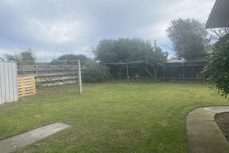 Photo of property in 64 Columbus Crescent, Flaxmere, Hastings, 4120