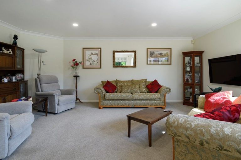 Photo of property in 32 Highgrove Place, Bethlehem, Tauranga, 3110