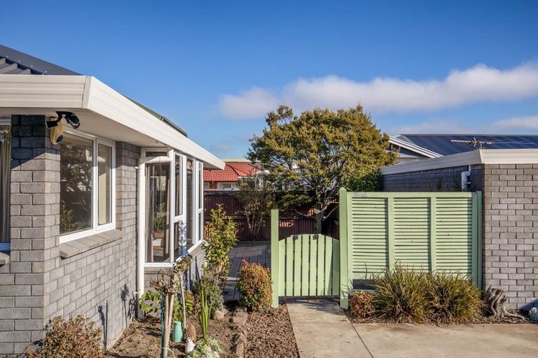 Photo of property in 1/35 Peverel Street, Riccarton, Christchurch, 8041