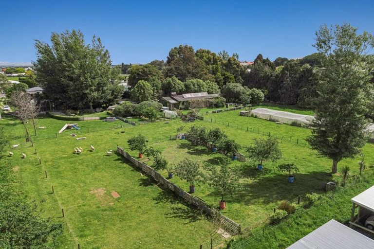Photo of property in 16 Cole Street, Dannevirke, 4930