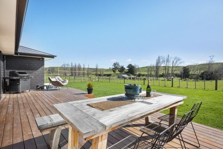 Photo of property in 336 Valley Road, Colyton, 4775