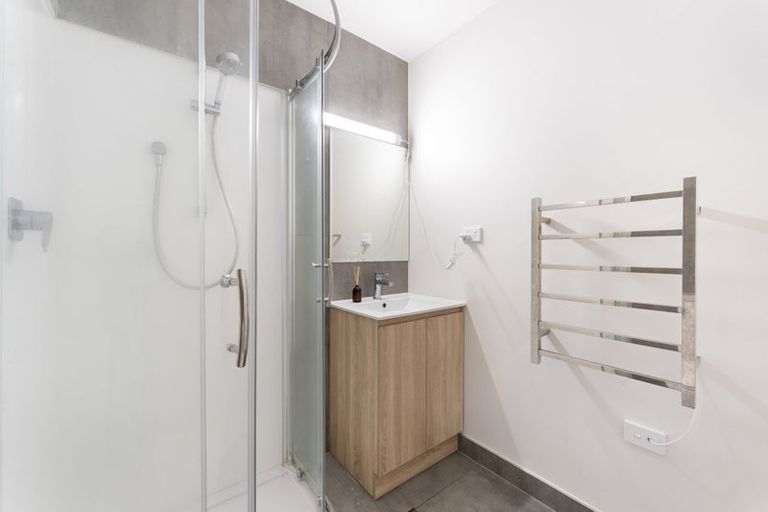 Photo of property in 25/9 Schnapper Rock Road, Greenhithe, Auckland, 0632