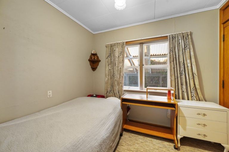 Photo of property in 42 Given Street, Havelock North, 4130