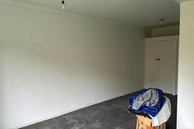 Photo of property in 1/42 Sheridan Drive, New Lynn, Auckland, 0600