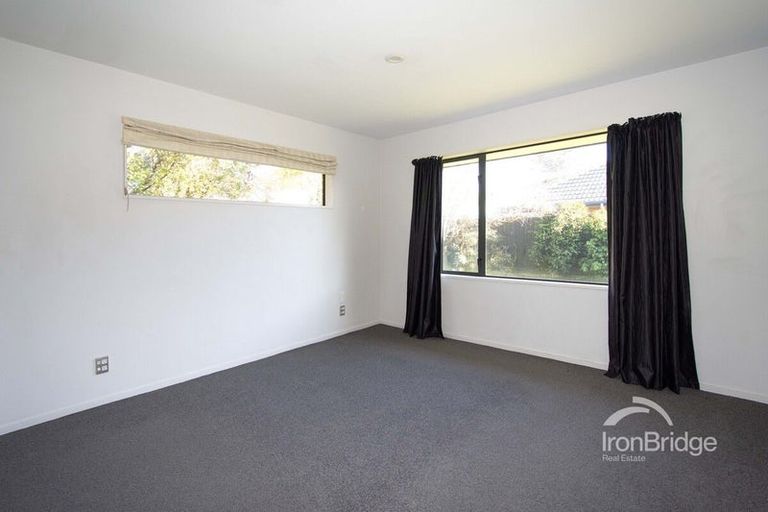 Photo of property in 58 Broadhaven Avenue, Parklands, Christchurch, 8083