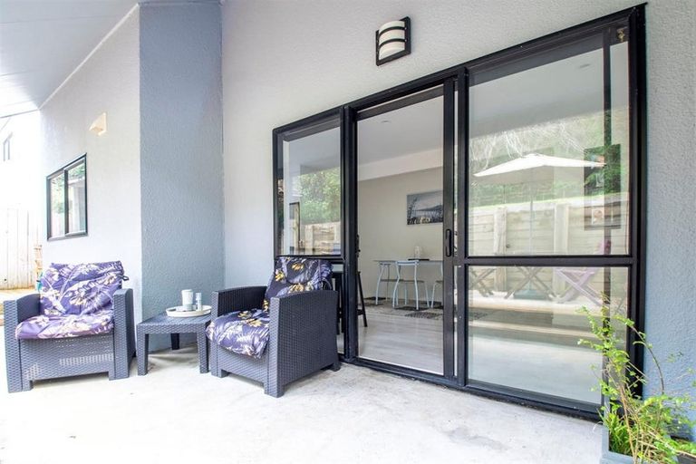 Photo of property in 1/110 Nigel Road, Browns Bay, Auckland, 0630