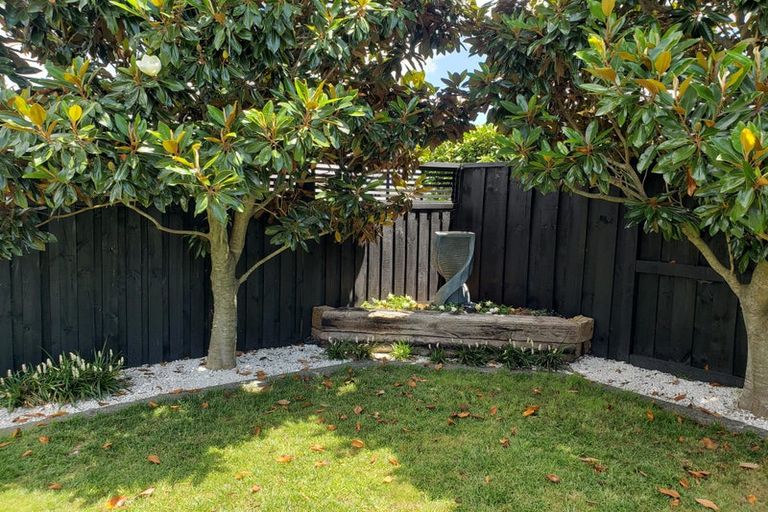 Photo of property in 25 Bramber Street, Flagstaff, Hamilton, 3210