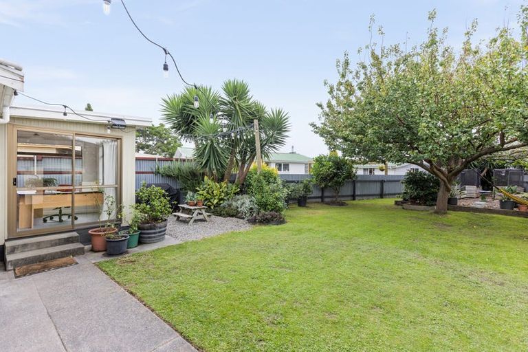 Photo of property in 3 Dockery Avenue, Onekawa, Napier, 4110