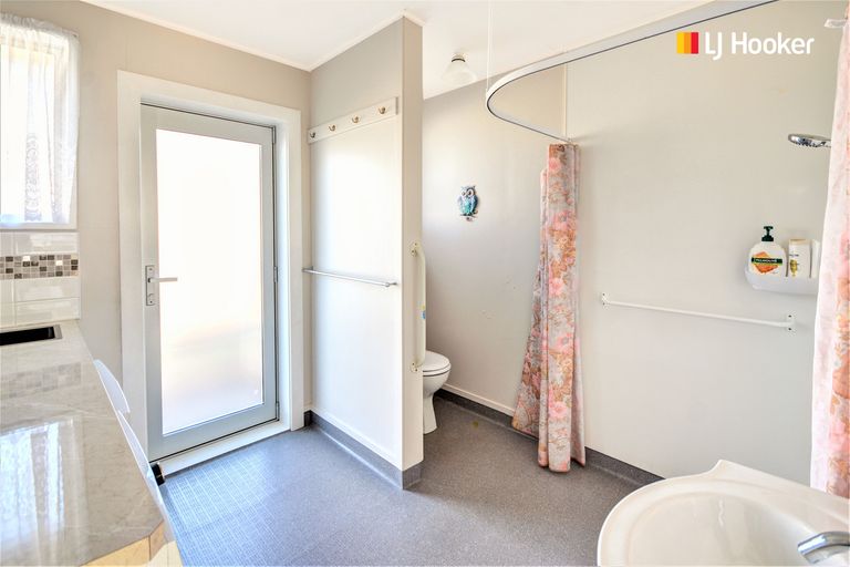 Photo of property in 3 Dryden Street, Mosgiel, 9024