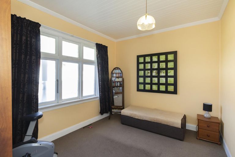 Photo of property in 16 Foyle Street, Oamaru North, Oamaru, 9400