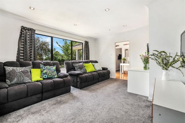 Photo of property in 6 Curletts Road, Sockburn, Christchurch, 8042