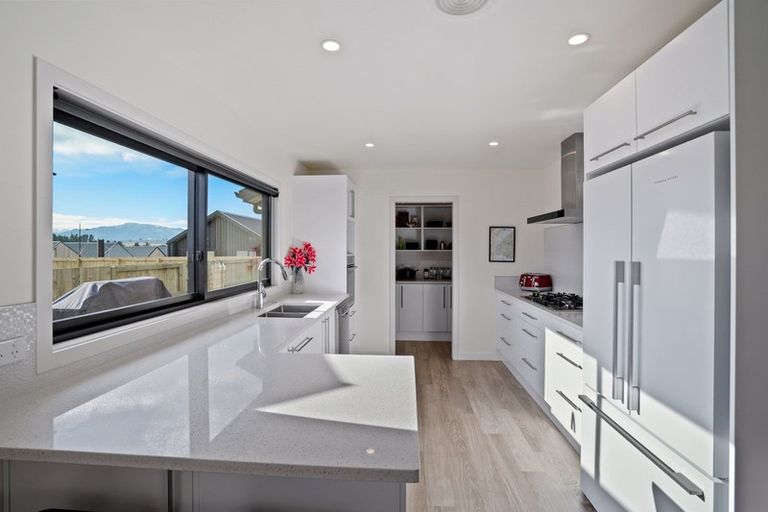 Photo of property in 3 Bargour Street, Wanaka, 9305