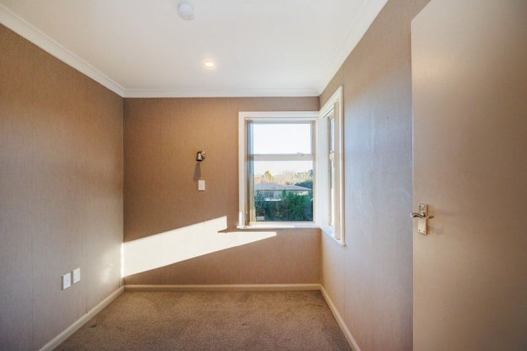 Photo of property in 392 Ruahine Street, Terrace End, Palmerston North, 4410