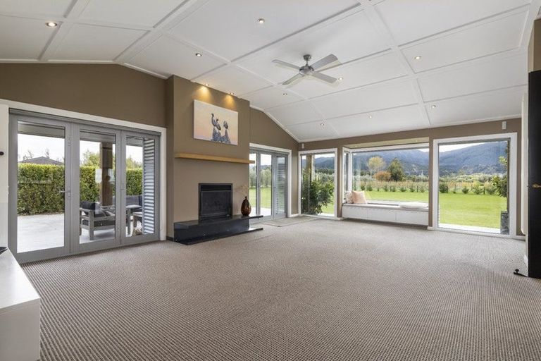 Photo of property in 90 Jeffries Road, Rapaura, Blenheim, 7273