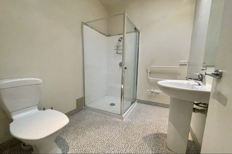 Photo of property in 8/440 Barbadoes Street, Edgeware, Christchurch, 8013