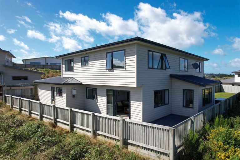 Photo of property in 185b Mark Avenue, Grenada Village, Wellington, 6037