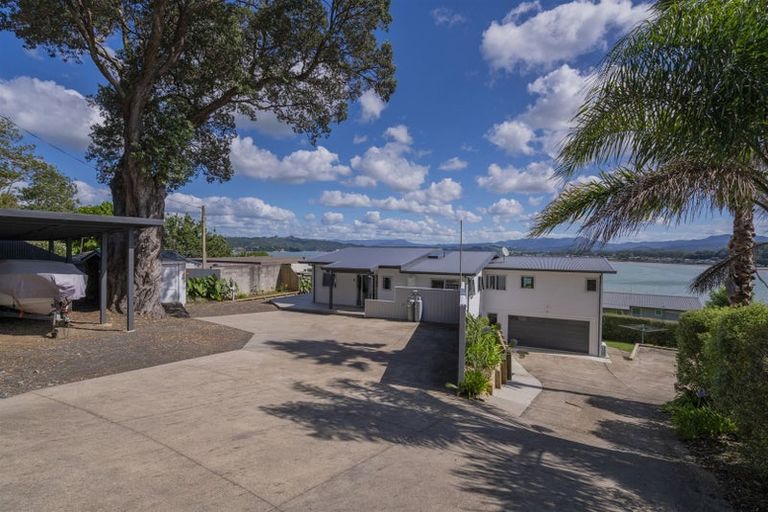 Photo of property in 199 Buffalo Beach Sh25 Road, Whitianga, 3592