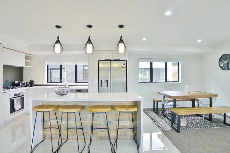 Photo of property in 10a Malvern Road, Morningside, Auckland, 1022