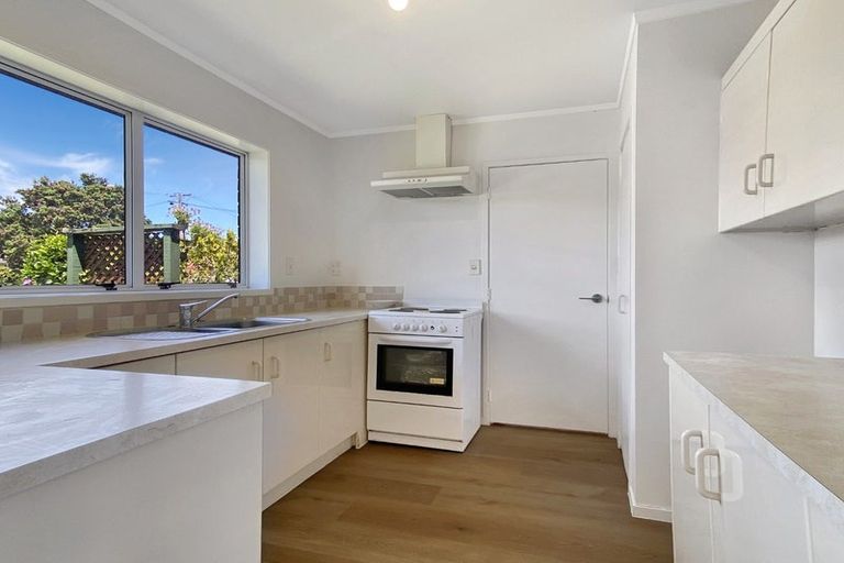 Photo of property in 1/20 Tamaki Bay Drive, Pakuranga, Auckland, 2010