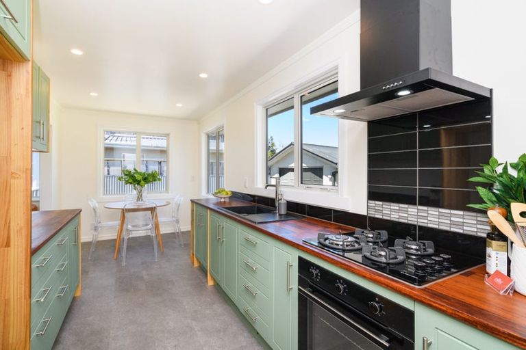 Photo of property in 106 Fitzroy Street, Terrace End, Palmerston North, 4410