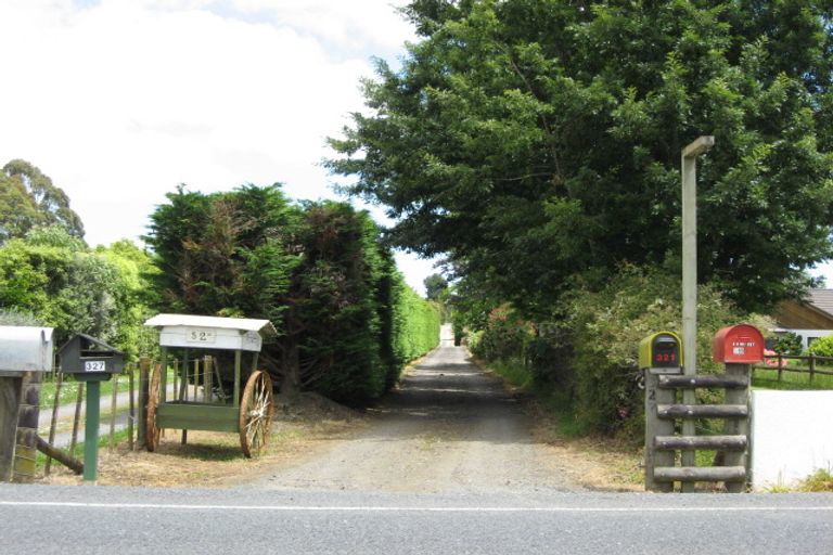 Photo of property in 327 Fitzgerald Road, Drury, 2577